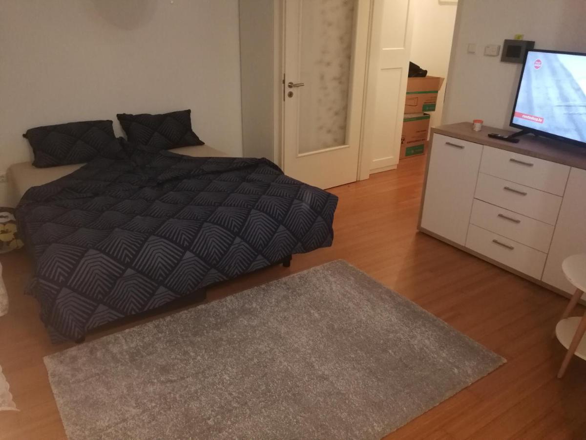 Iver Apartman Sesvete Luaran gambar